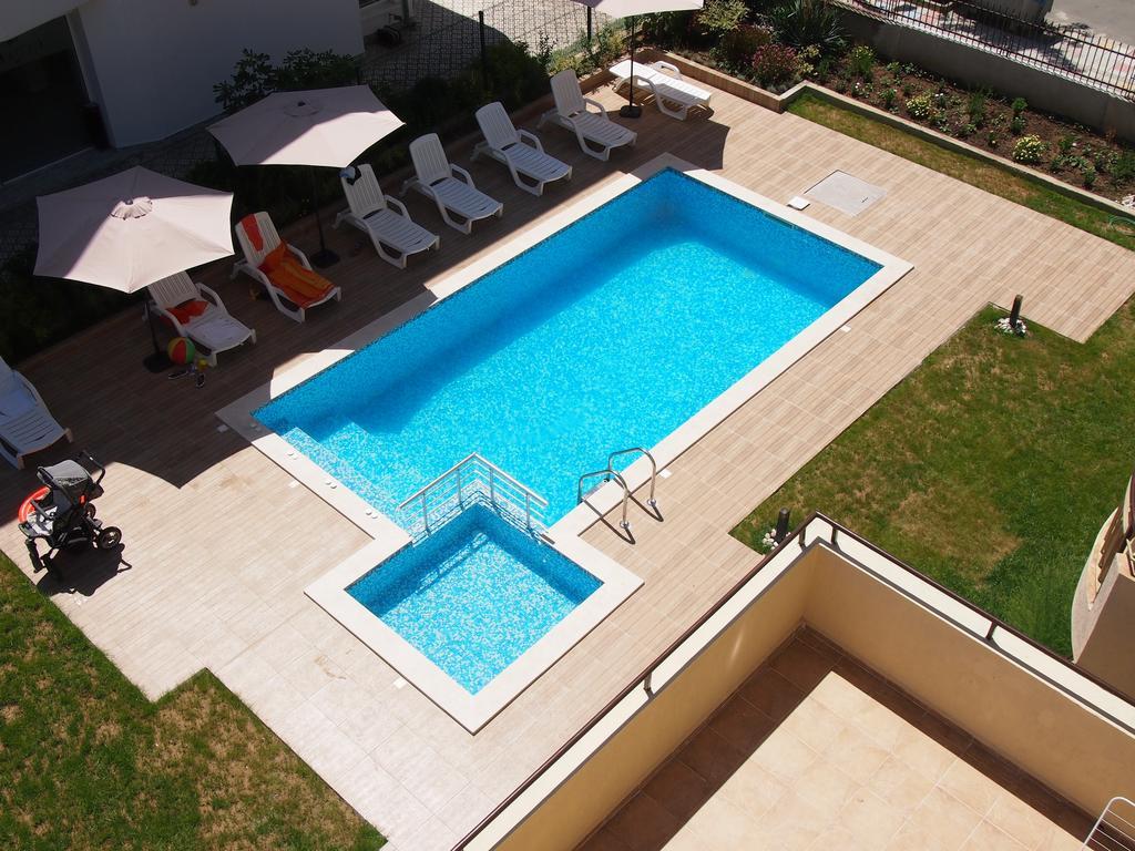 Hotel Milan Primorsko Luaran gambar